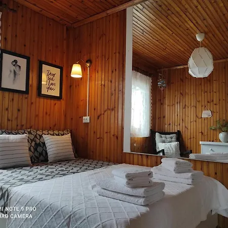 Holiday home Deminik Summer House Nea Kallikrateia
