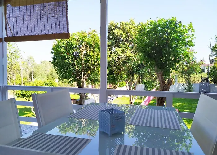 Deminik Summer House