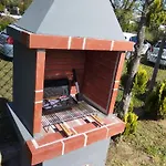 펜션 Deminik Summer House *