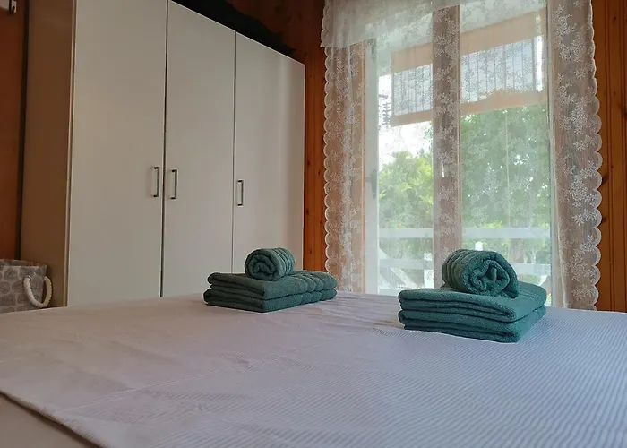 Deminik Summer House 펜션