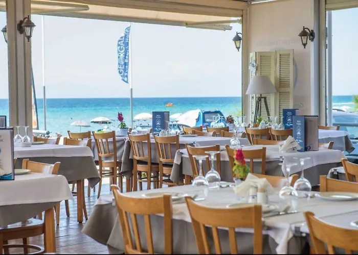 Deminik Summer House Nea Kallikrateia